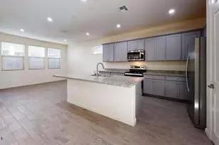 1107 S Vine St, Chandler, AZ 85286 - Photo 9