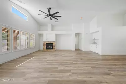 8605 W Apache Street, Tolleson, AZ 85353 - Photo 9