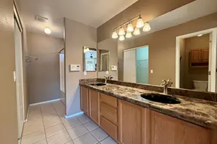 5462 N 77th Dr, Glendale, AZ 85303 - Photo 13