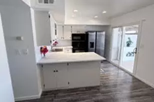 8211 E Garfield St, Scottsdale, AZ 85257 - Photo 9