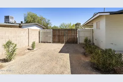 9523 E Dallas Street, Mesa, AZ 85207 - Photo 23