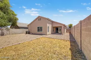 3162 W Sunshine Butte Dr, San Tan Valley, AZ 85144 - Photo 31