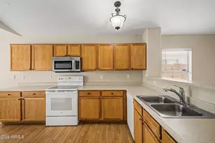 3162 W Sunshine Butte Dr, San Tan Valley, AZ 85144 - Photo 13