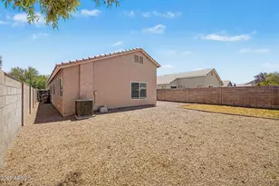 3162 W Sunshine Butte Dr, San Tan Valley, AZ 85144 - Photo 33