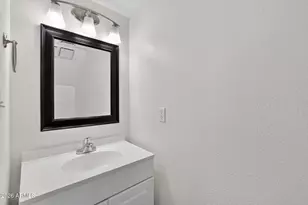 1418 W La Jolla Dr, Tempe, AZ 85282 - Photo 17