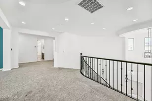 14049 W Desert Hollow Dr, Surprise, AZ 85387 - Photo 29