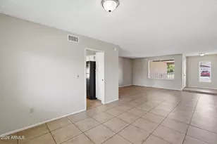 3945 W Barbara Ave, Phoenix, AZ 85051 - Photo 5