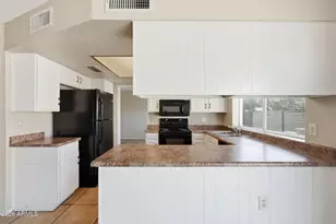 3945 W Barbara Ave, Phoenix, AZ 85051 - Photo 15