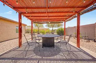 10565 W Buena Vista Dr, Arizona City, AZ 85123 - Photo 27