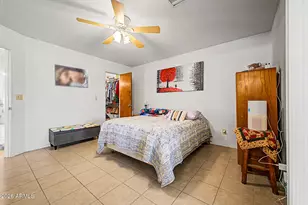 10565 W Buena Vista Dr, Arizona City, AZ 85123 - Photo 13