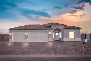 4040 N Kioha Dr, Eloy, AZ 85131 - Photo 1