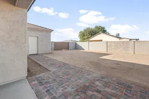 9051 W Century Dr, Arizona City, AZ 85123 - Photo 27
