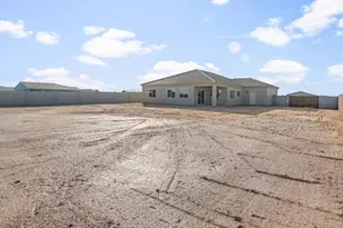 9051 W Century Dr, Arizona City, AZ 85123 - Photo 29