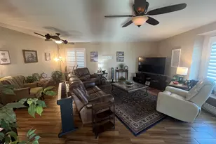 10102 W Burns Dr, Sun City, AZ 85351 - Photo 7