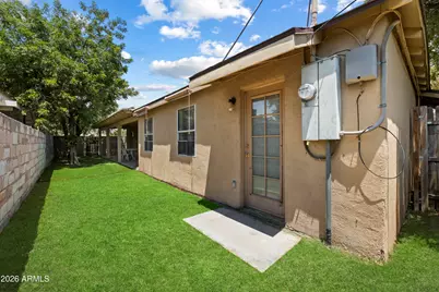 1001 S Roosevelt Street, Tempe, AZ 85281 - Photo 23