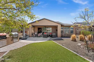 3913 Gold Ridge Rd, Wickenburg, AZ 85390 - Photo 9