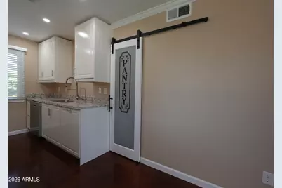 6045 N 79th Street, Scottsdale, AZ 85250 - Photo 3