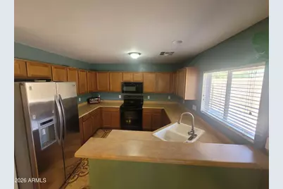 107 S 220th Drive, Buckeye, AZ 85326 - Photo 5