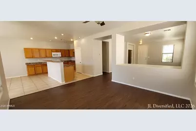 6895 S Amethyst Drive, Chandler, AZ 85249 - Photo 5