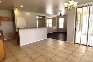 6895 S Amethyst Dr, Chandler, AZ 85249 - Photo 7