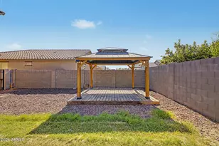18040 W Louise Dr, Surprise, AZ 85387 - Photo 43