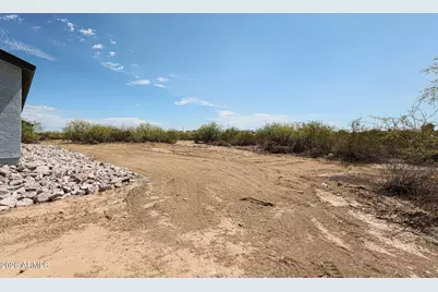 8335 S 351st Drive, Tonopah, AZ 85354 - Photo 35