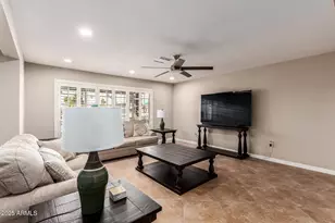 4037 S Taylor Dr, Tempe, AZ 85282 - Photo 7