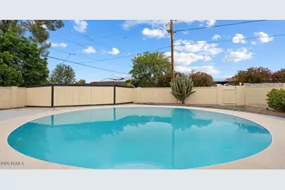3707 E Amelia Avenue, Phoenix, AZ 85018 - Photo 5