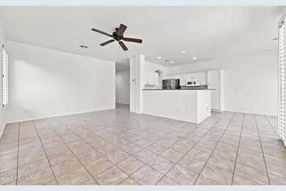 12625 W Hollyhock Drive, Avondale, AZ 85392 - Photo 7