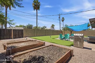 813 W Romo Jones St, Tempe, AZ 85281 - Photo 23