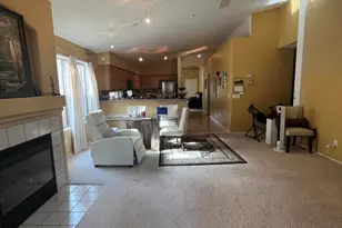 10460 E Hillery Dr, Scottsdale, AZ 85255 - Photo 3