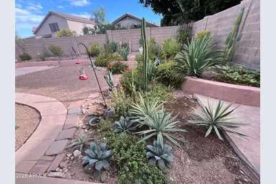 10460 E Hillery Drive, Scottsdale, AZ 85255 - Photo 11