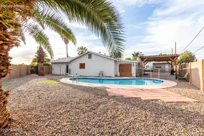 2001 W Surrey Avenue, Phoenix, AZ 85029 - Photo 1