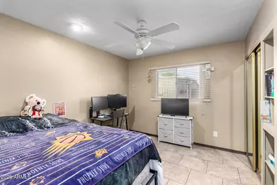 2001 W Surrey Avenue, Phoenix, AZ 85029 - Photo 25