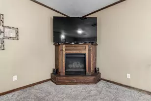2001 W Surrey Ave, Phoenix, AZ 85029 - Photo 17