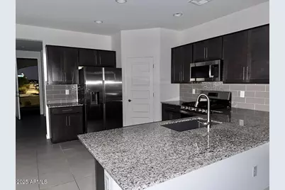 8905 W Orange Drive, Glendale, AZ 85305 - Photo 5