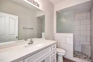 16013 S Desert Foothills Pkwy, Phoenix, AZ 85048 - Photo 13