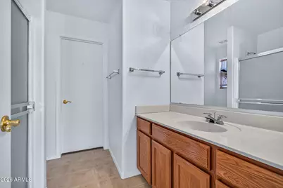 10263 W Mohawk Lane, Peoria, AZ 85382 - Photo 27