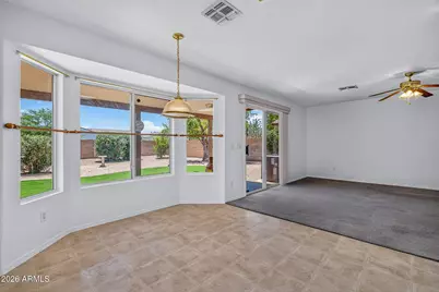 10263 W Mohawk Lane, Peoria, AZ 85382 - Photo 19