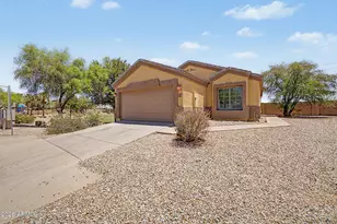24151 N High Dunes Dr, Florence, AZ 85132 - Photo 3