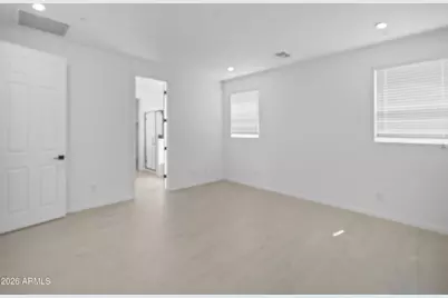 13415 W Eagle Feather Road, Peoria, AZ 85383 - Photo 17