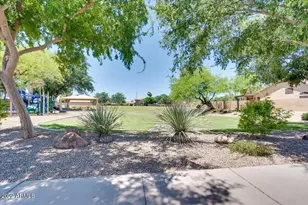 312 E Mesquite St, Gilbert, AZ 85296 - Photo 33