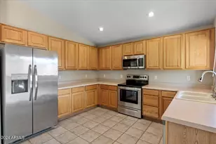 312 E Mesquite St, Gilbert, AZ 85296 - Photo 11
