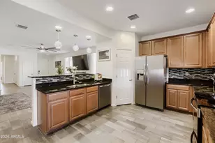 7633 W Whitehorn Trail, Peoria, AZ 85383 - Photo 19