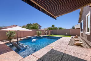 7633 W Whitehorn Trail, Peoria, AZ 85383 - Photo 1