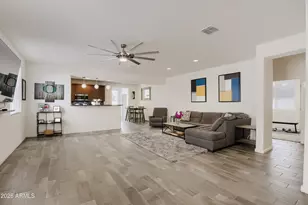 7633 W Whitehorn Trail, Peoria, AZ 85383 - Photo 9