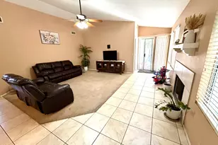 8877 W Morningside Dr, Peoria, AZ 85382 - Photo 11