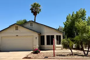 8877 W Morningside Dr, Peoria, AZ 85382 - Photo 1