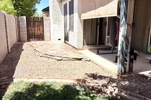 8877 W Morningside Dr, Peoria, AZ 85382 - Photo 23