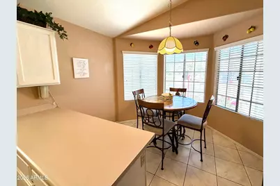 8877 W Morningside Drive, Peoria, AZ 85382 - Photo 9